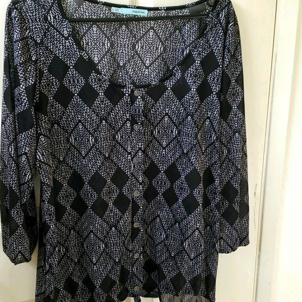 Maurices Black and White Top